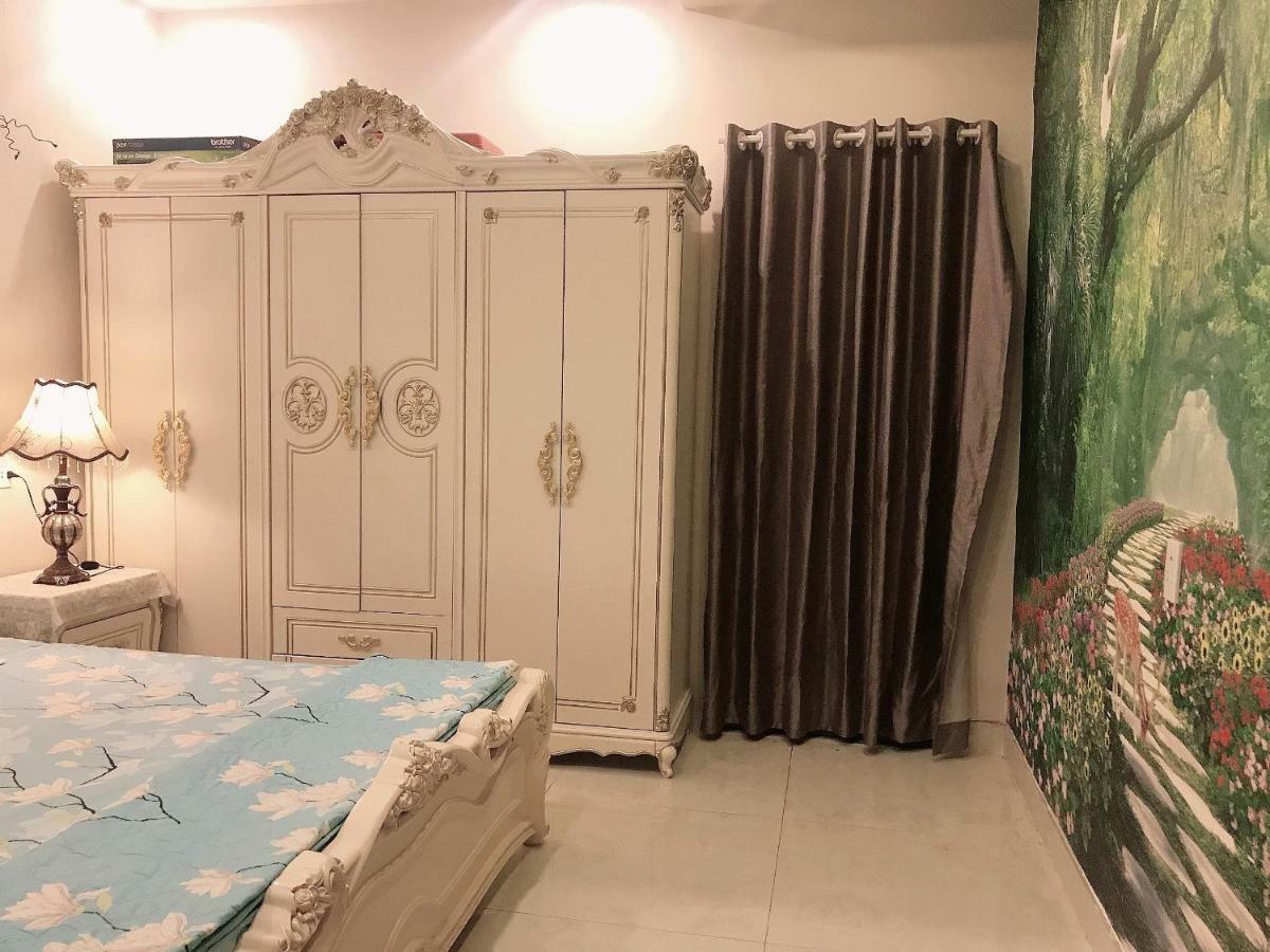 The Lily Hostel & Coffee ホーチミン市 エクステリア 写真