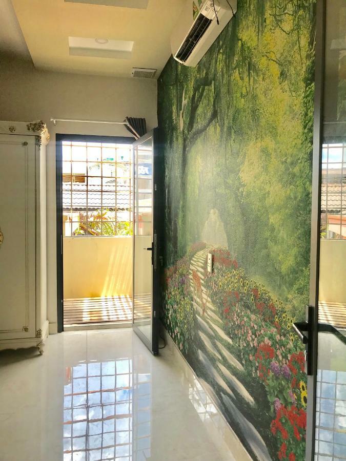 The Lily Hostel & Coffee ホーチミン市 エクステリア 写真